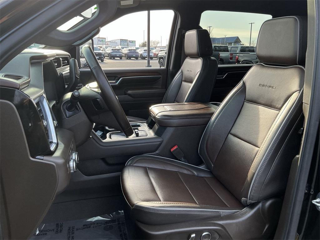 used 2024 GMC Sierra 2500 car, priced at $67,000