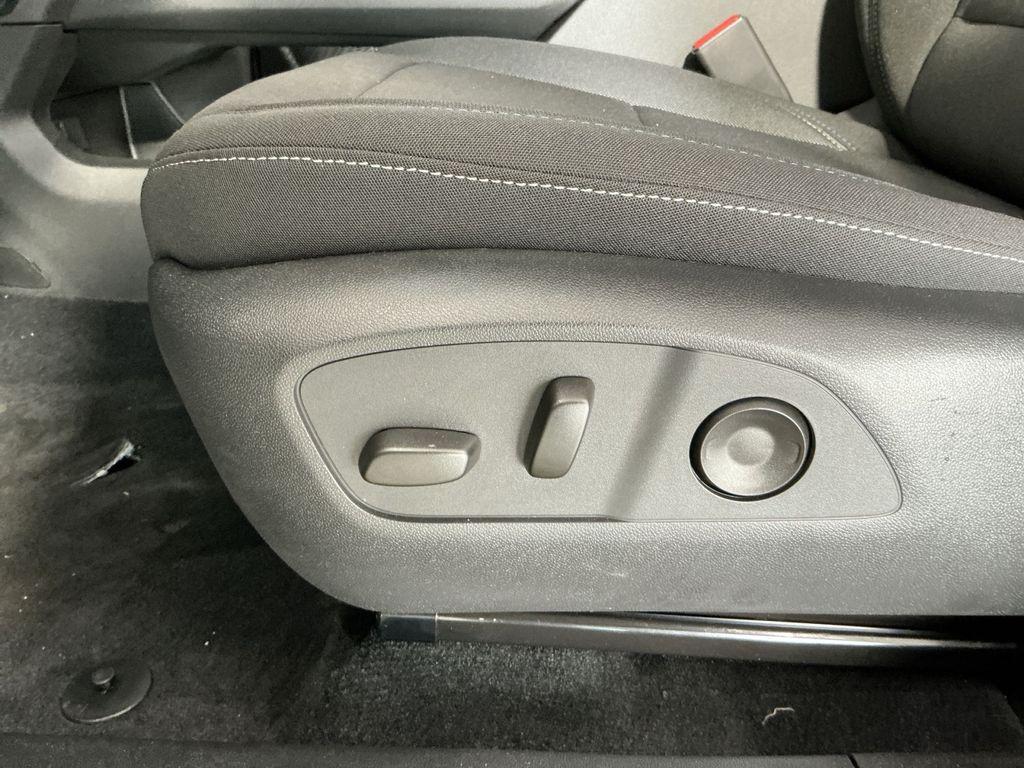 new 2026 Chevrolet Equinox EV car, priced at $30,444