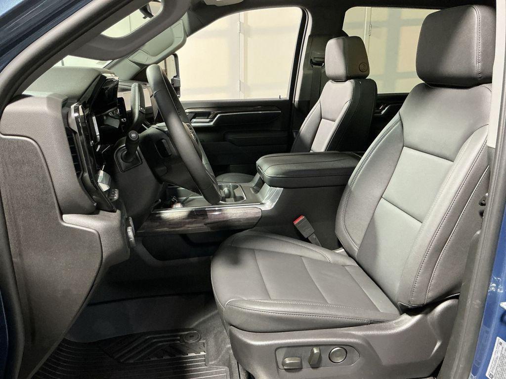 new 2026 Chevrolet Silverado 2500 car, priced at $68,429