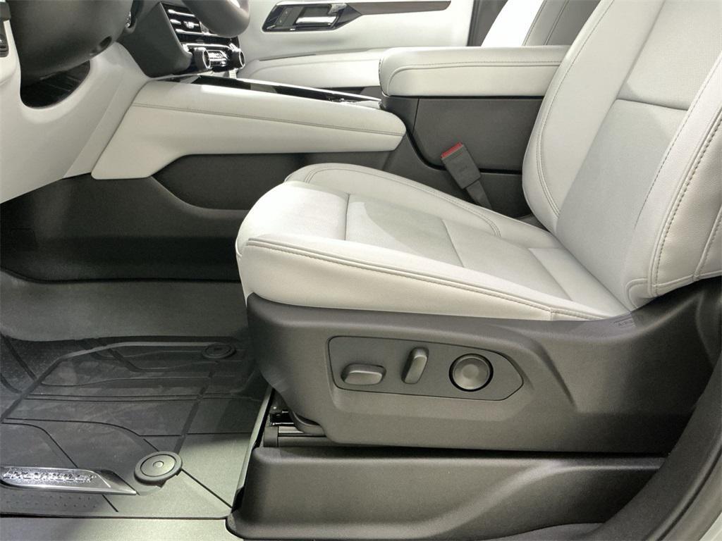 new 2026 Chevrolet Suburban car, priced at $81,232