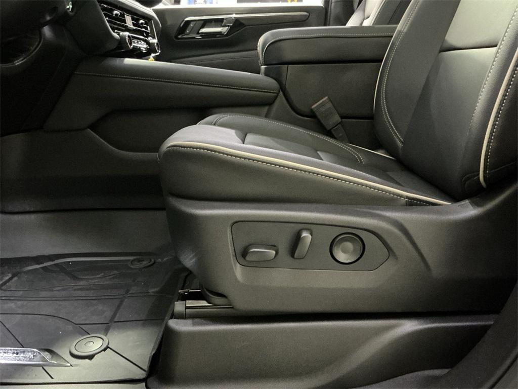 new 2026 Chevrolet Suburban car, priced at $82,658