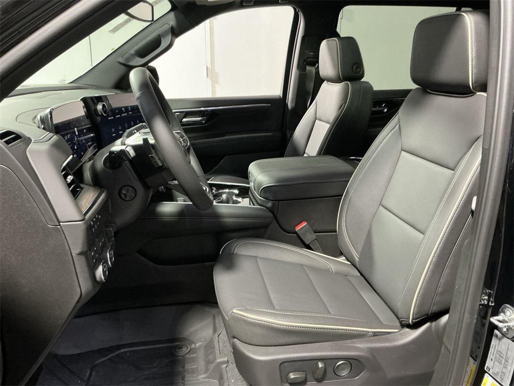 new 2026 Chevrolet Suburban car, priced at $82,658