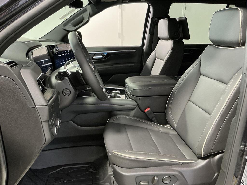 new 2026 Chevrolet Suburban car, priced at $83,878