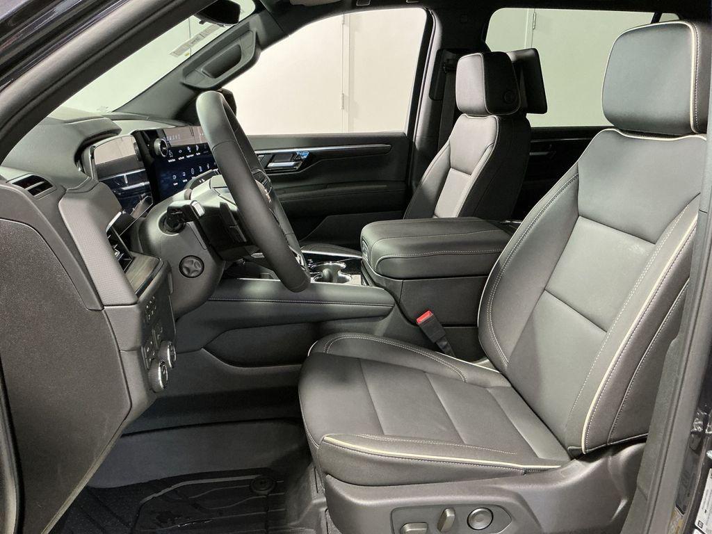 new 2026 Chevrolet Suburban car, priced at $81,635