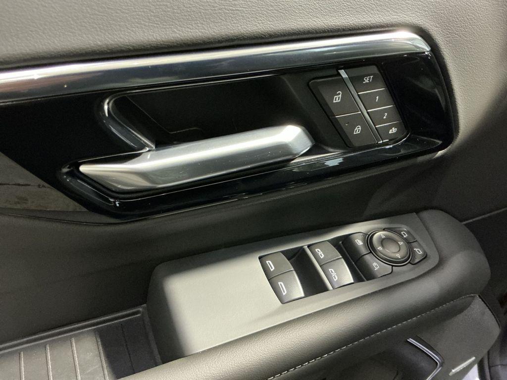 new 2026 Chevrolet Suburban car, priced at $70,200