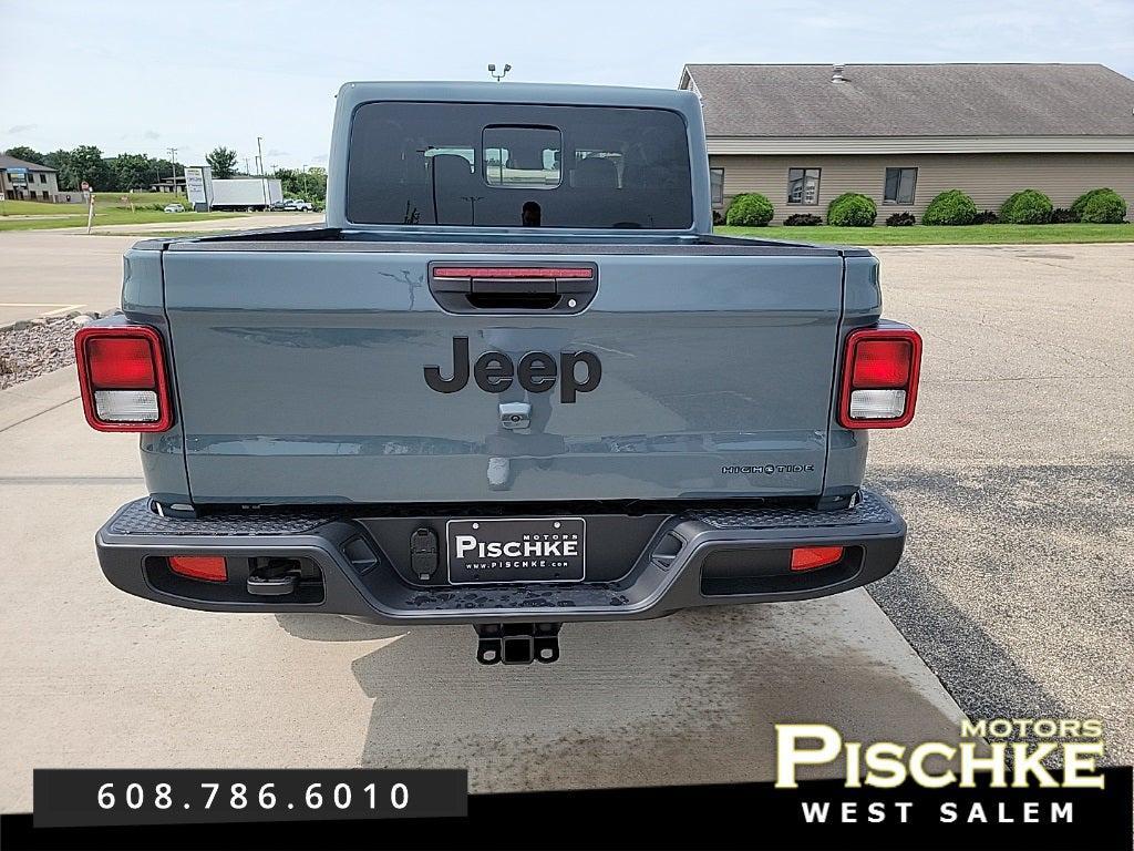 new 2025 Jeep Gladiator car, priced at $45,997