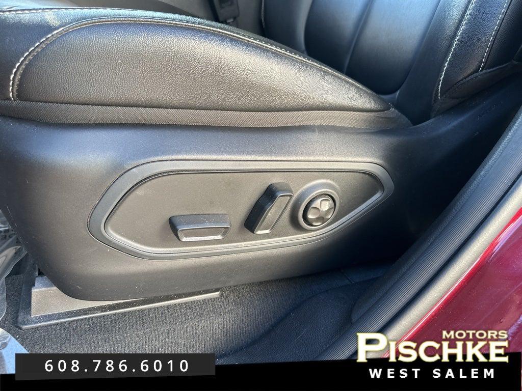 used 2023 Jeep Grand Cherokee car, priced at $34,799