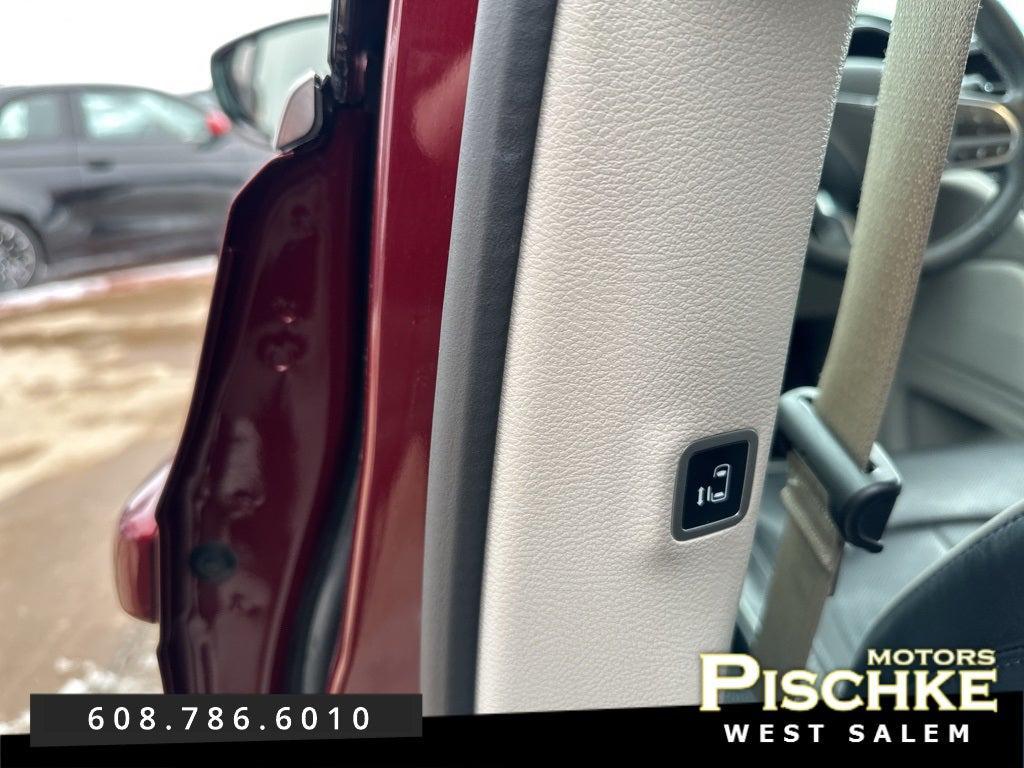 used 2023 Chrysler Pacifica car, priced at $25,990