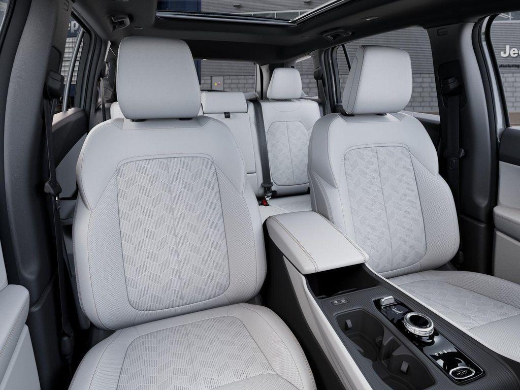 new 2026 Jeep Cherokee car, priced at $42,998