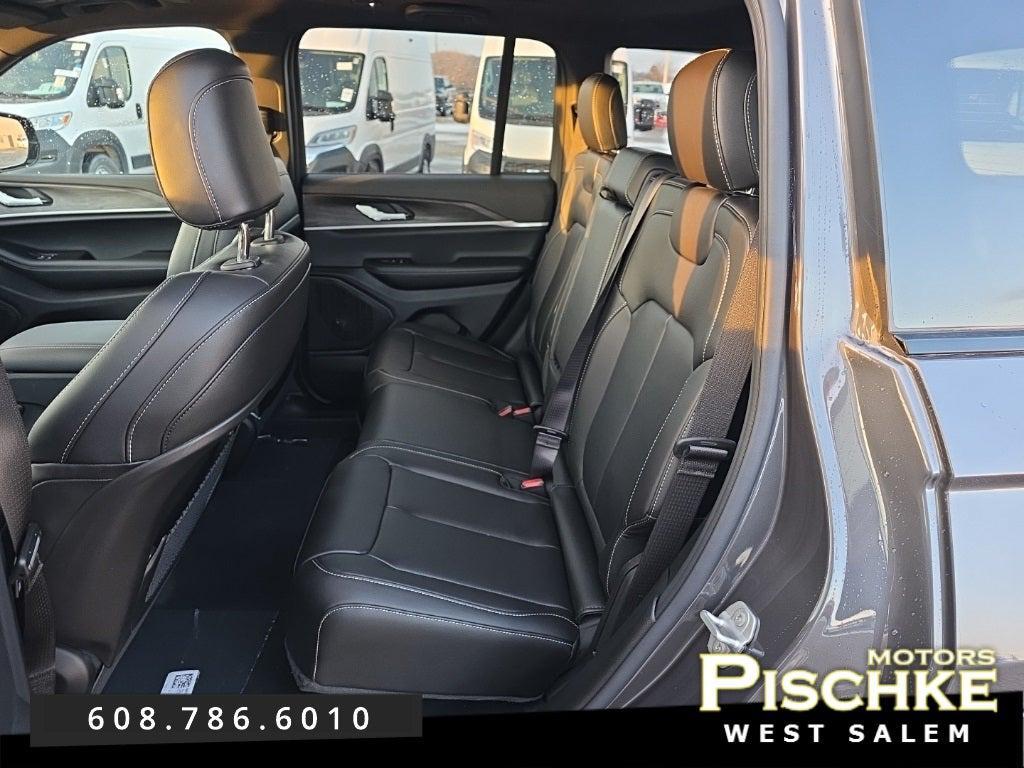 new 2025 Jeep Grand Cherokee car, priced at $51,449