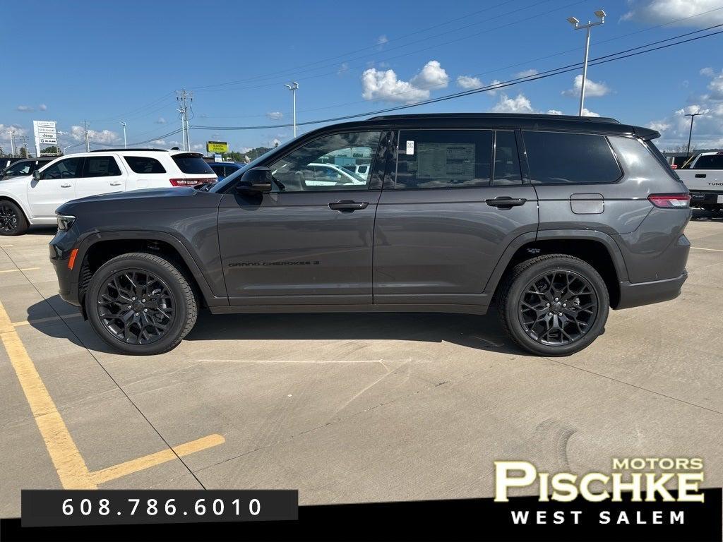 new 2025 Jeep Grand Cherokee L car, priced at $59,999