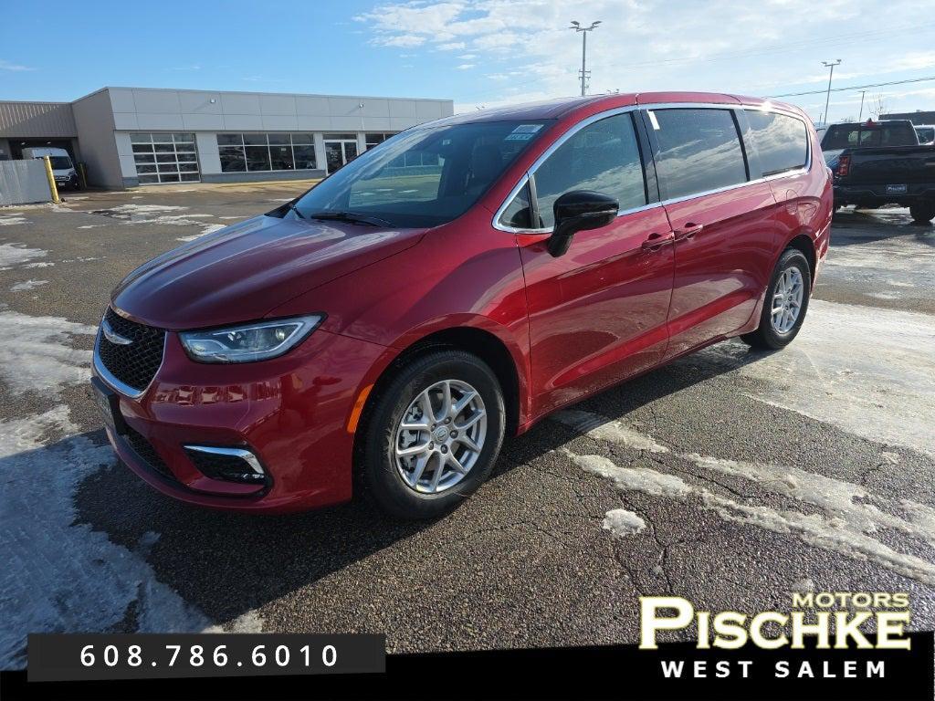 new 2026 Chrysler Pacifica car, priced at $41,684