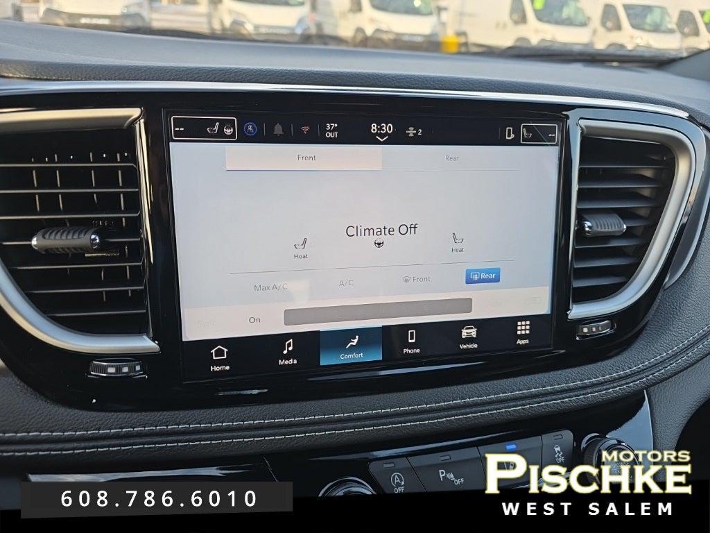 new 2026 Chrysler Pacifica car, priced at $43,704