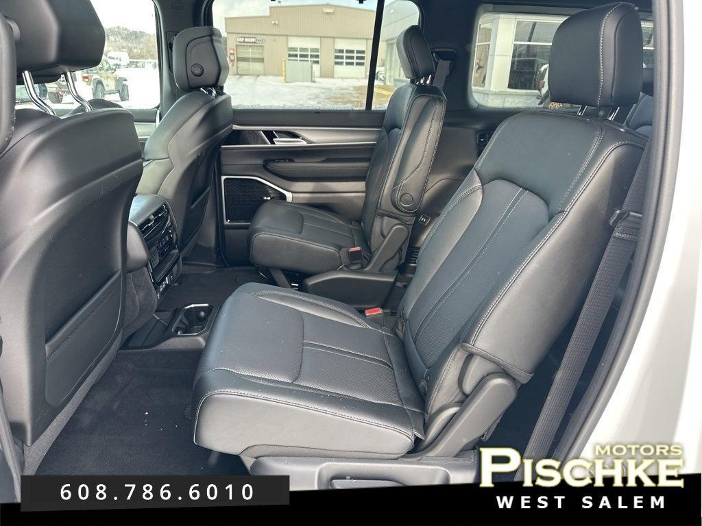 new 2026 Jeep Grand Wagoneer car, priced at $78,695