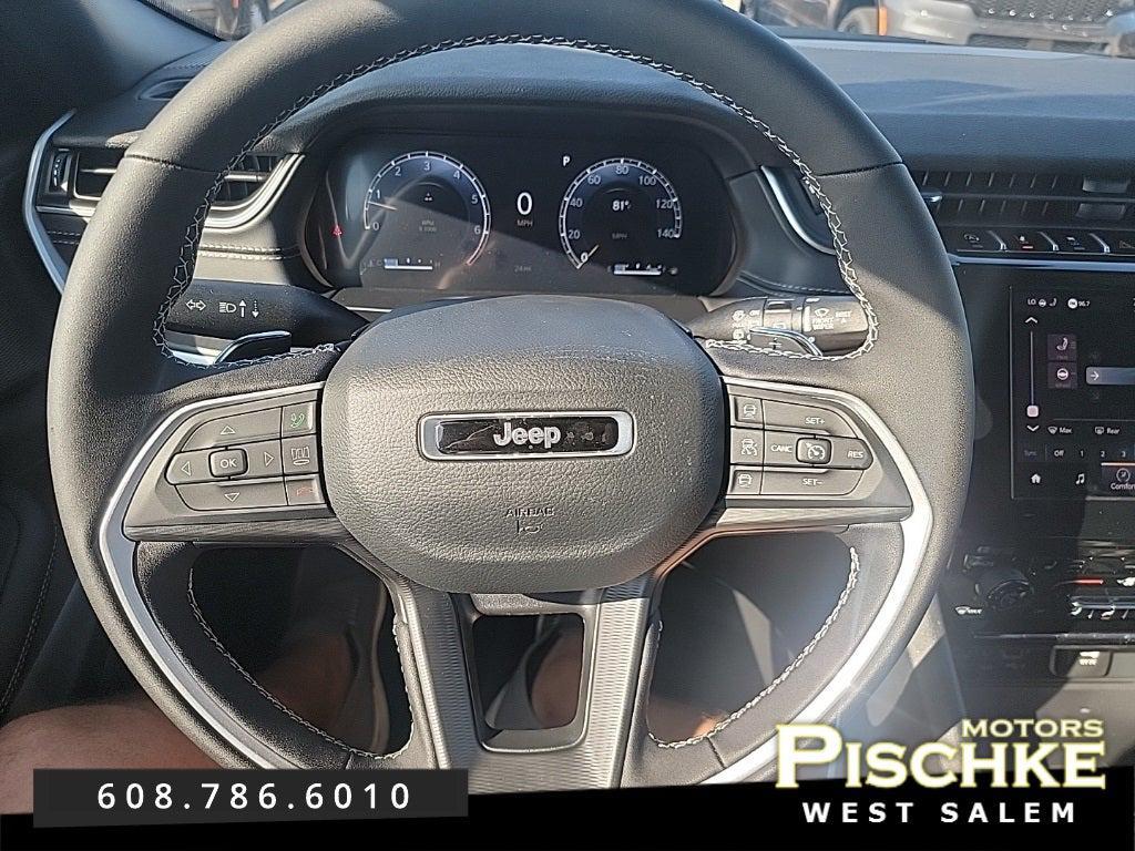 new 2025 Jeep Grand Cherokee car, priced at $39,997