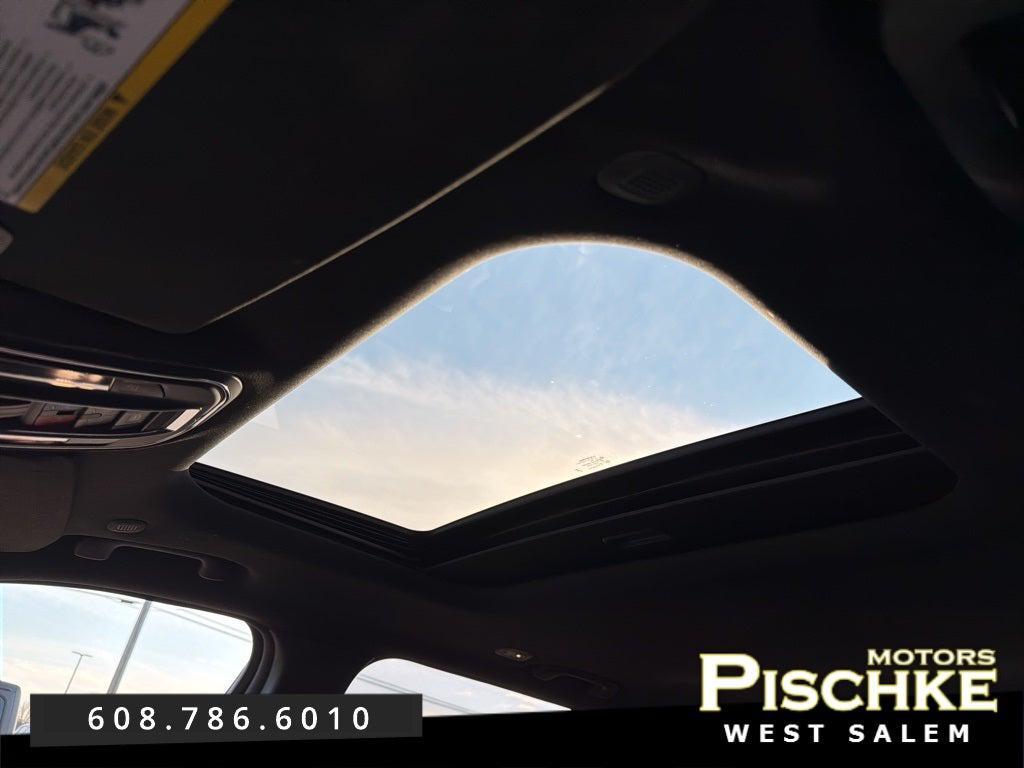 used 2023 Jeep Grand Cherokee car, priced at $34,990