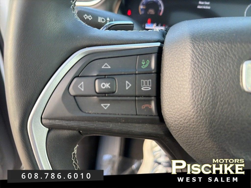 used 2023 Jeep Grand Cherokee car, priced at $34,990