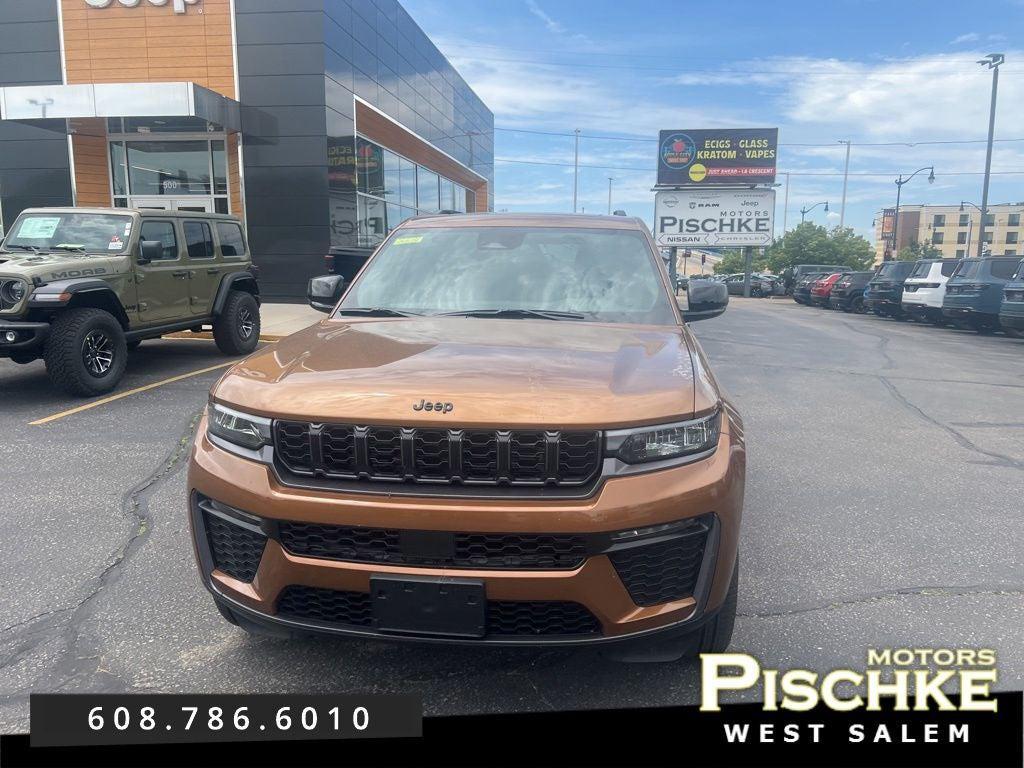 new 2026 Jeep Grand Cherokee car, priced at $48,299