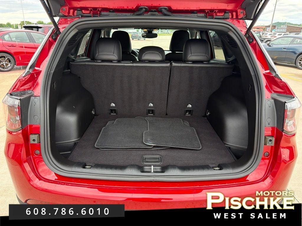 used 2025 Jeep Compass car, priced at $27,098