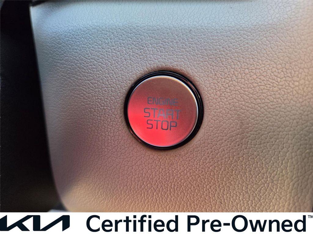 used 2023 Kia Sorento car, priced at $24,068