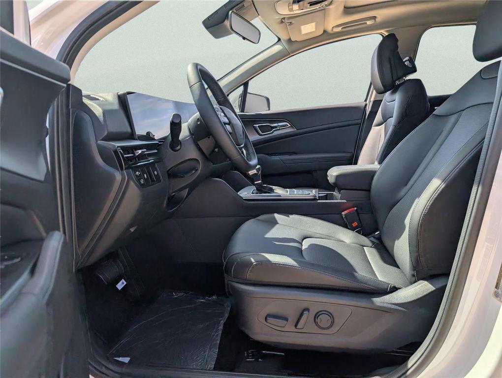 new 2026 Kia Sportage car, priced at $33,955