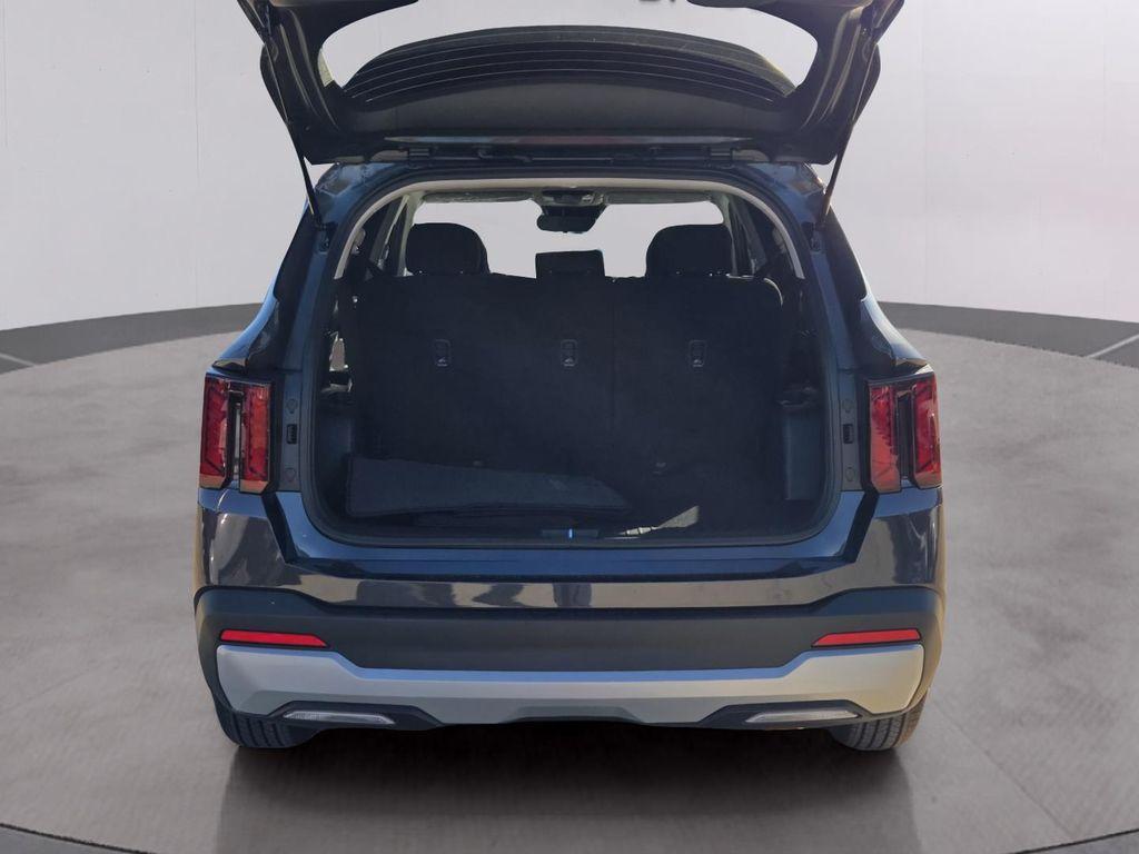 new 2026 Kia Sorento car, priced at $32,530