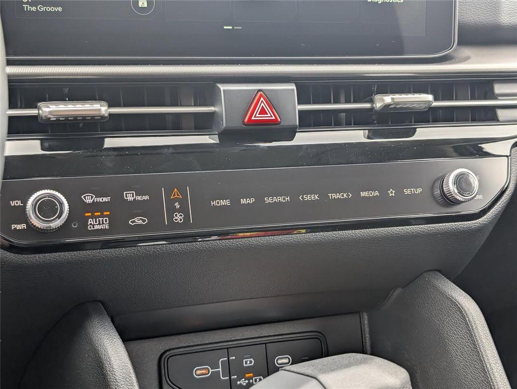 new 2026 Kia Sportage car, priced at $33,955