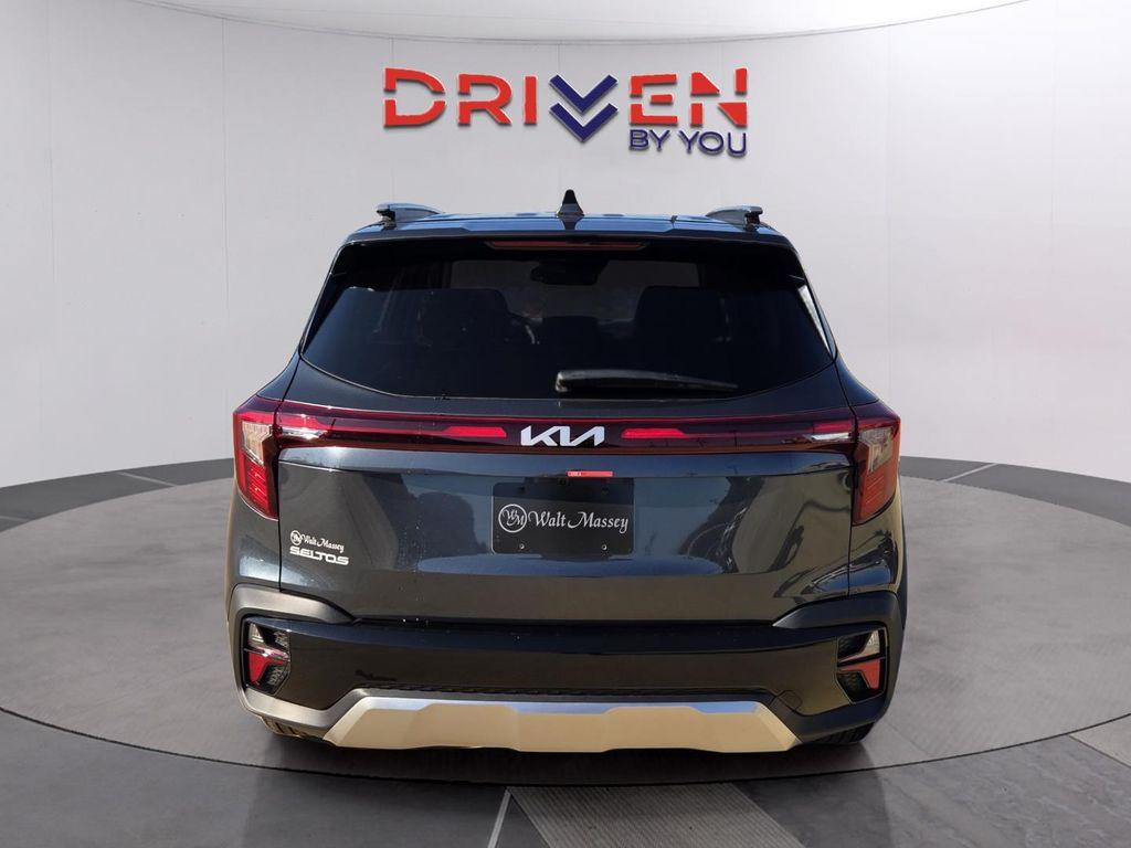 new 2026 Kia Seltos car, priced at $26,372