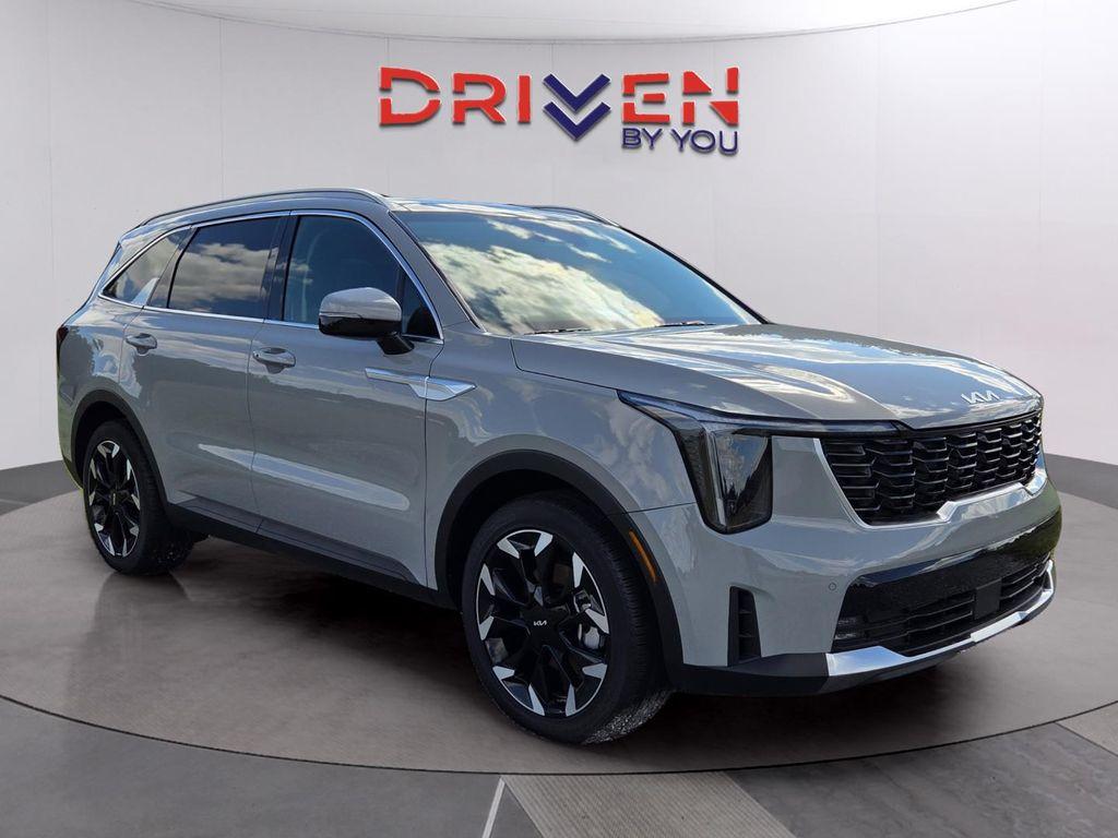 new 2025 Kia Sorento car, priced at $39,906
