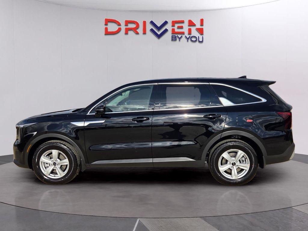 new 2026 Kia Sorento car, priced at $30,909
