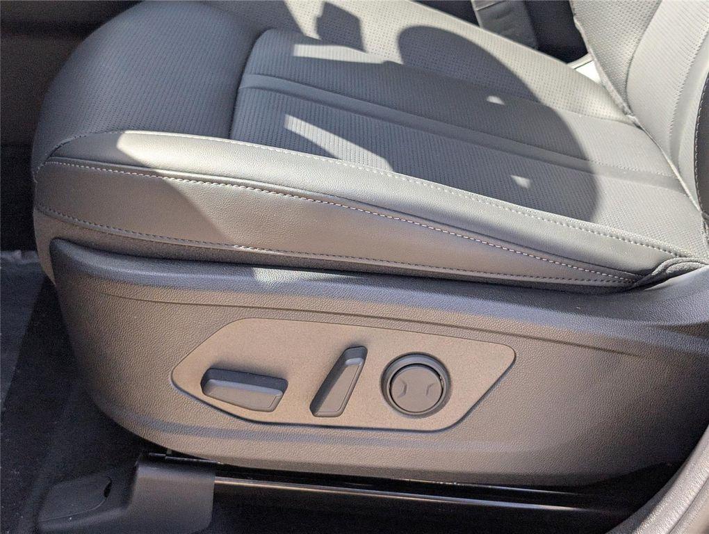 new 2026 Kia Sorento car, priced at $36,615