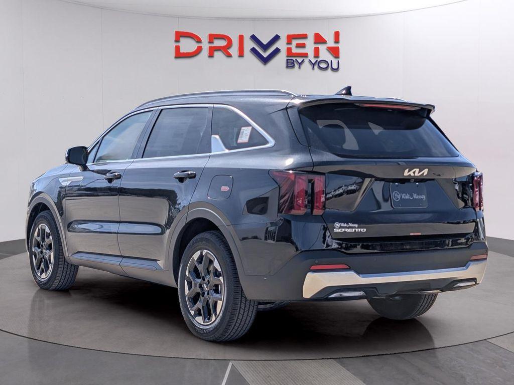new 2026 Kia Sorento car, priced at $36,615