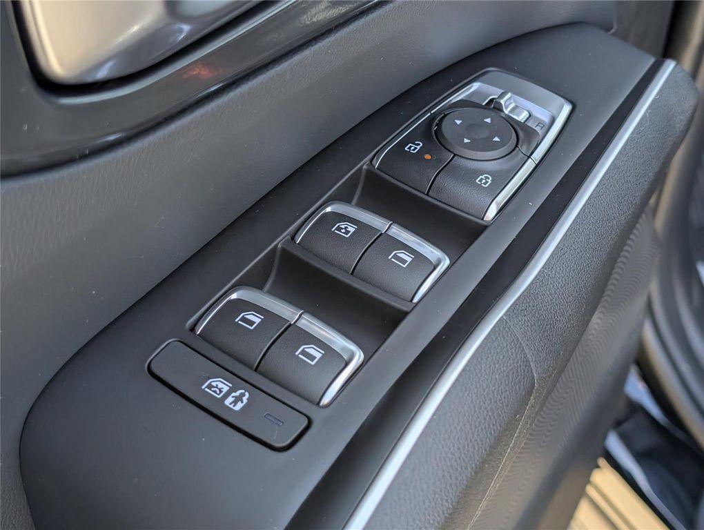 new 2026 Kia Sorento car, priced at $36,615