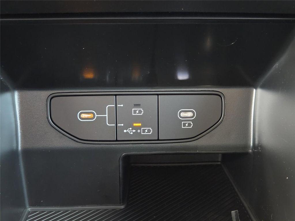 new 2026 Kia Sorento car, priced at $30,801