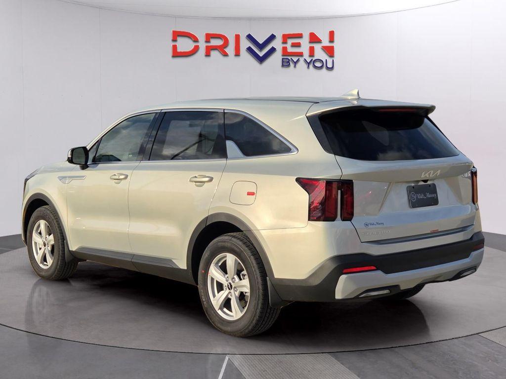 new 2026 Kia Sorento car, priced at $30,801