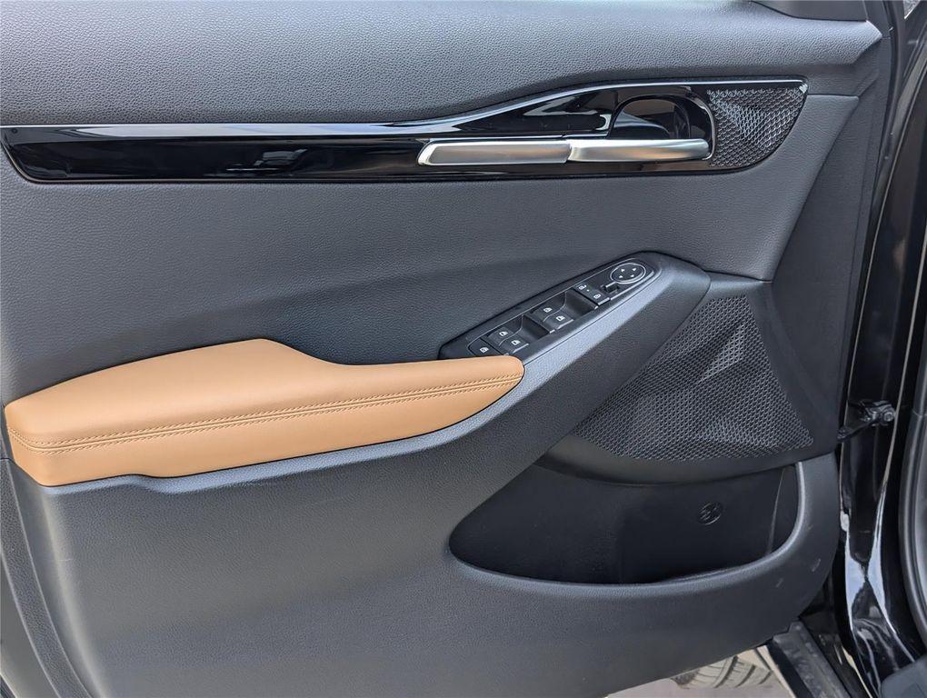 new 2026 Kia Seltos car, priced at $31,585