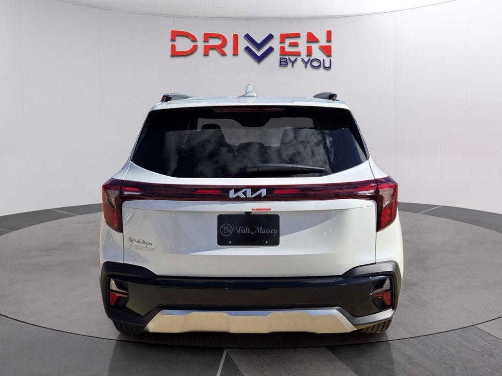 new 2026 Kia Seltos car, priced at $26,552