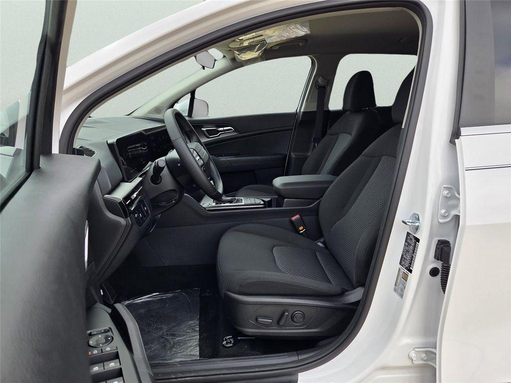 new 2026 Kia Sportage car, priced at $30,391