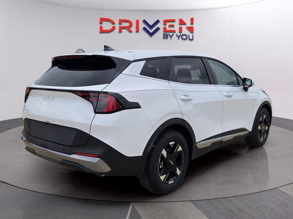 new 2026 Kia Sportage car, priced at $30,391