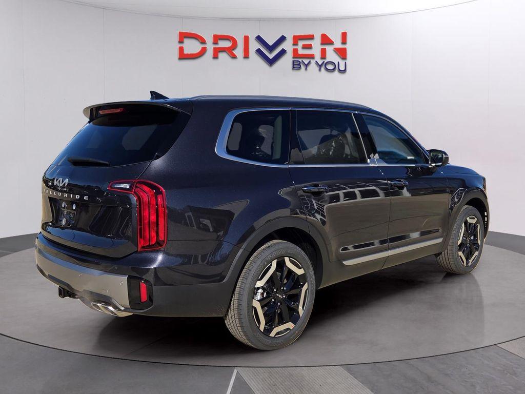 new 2025 Kia Telluride car, priced at $37,838