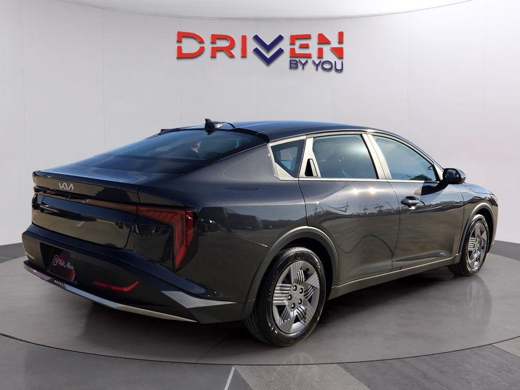 new 2025 Kia K4 car, priced at $23,185