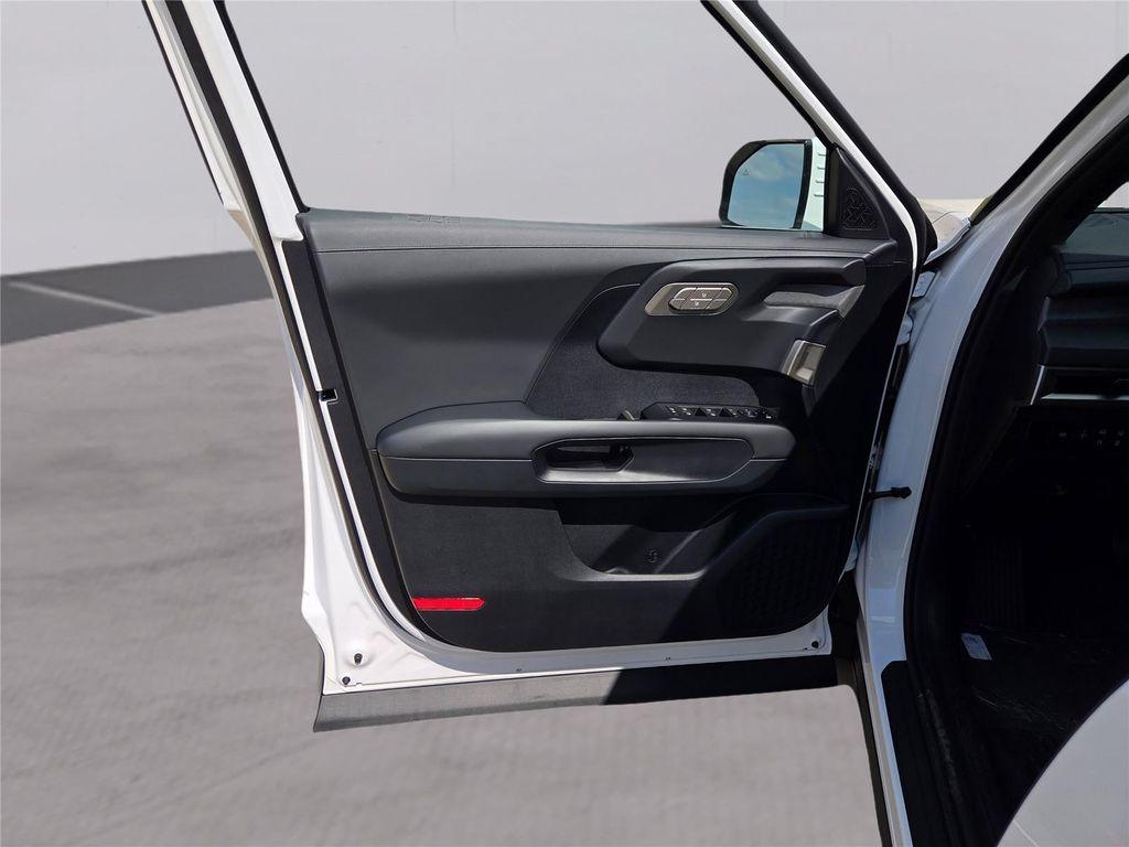 new 2027 Kia Telluride Hybrid car, priced at $48,925