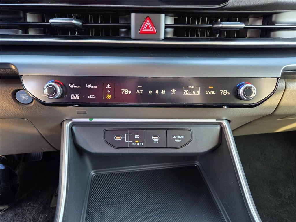 new 2026 Kia Carnival car, priced at $40,770