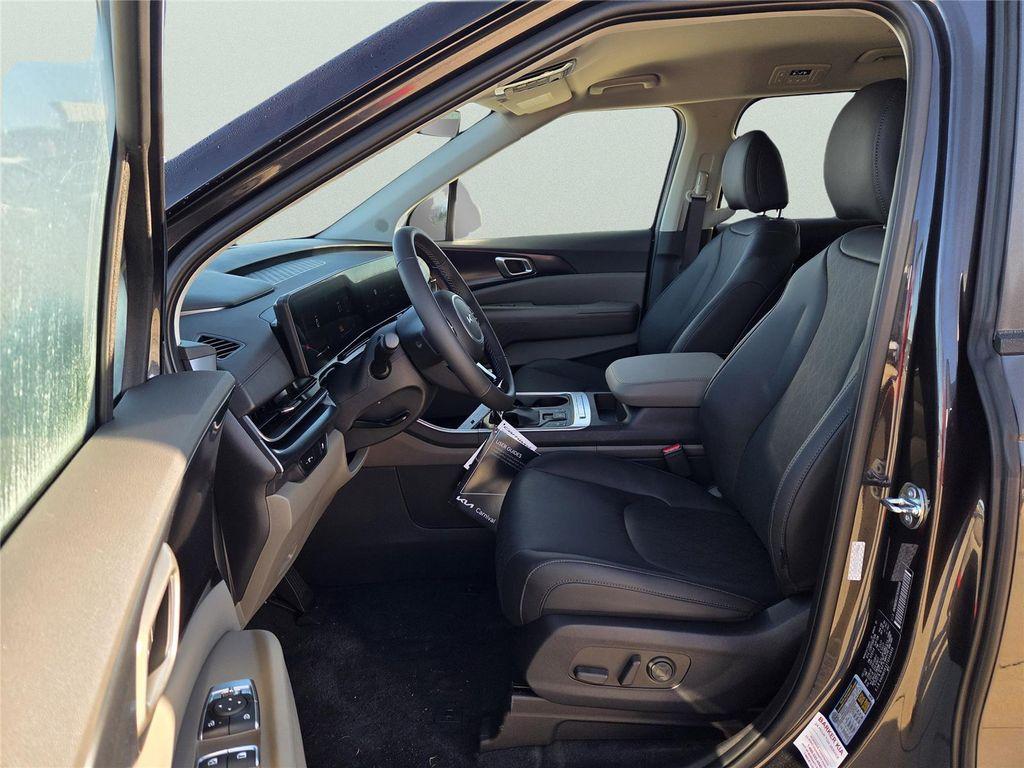 new 2026 Kia Carnival car, priced at $40,770