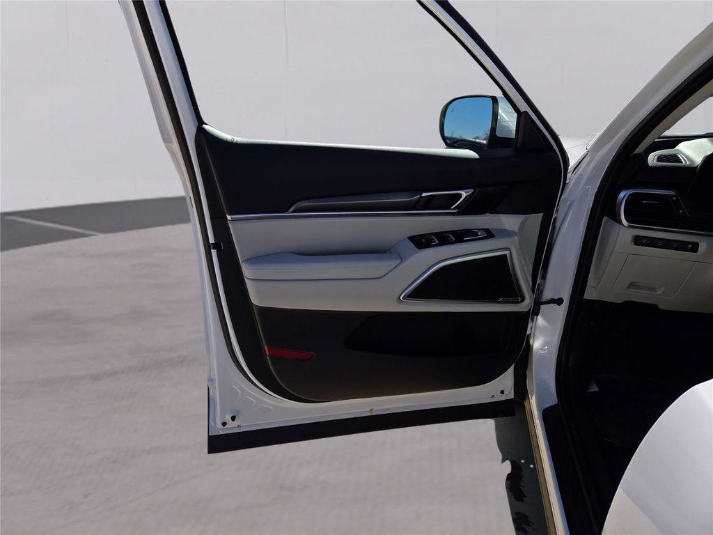 new 2025 Kia Telluride car, priced at $37,827