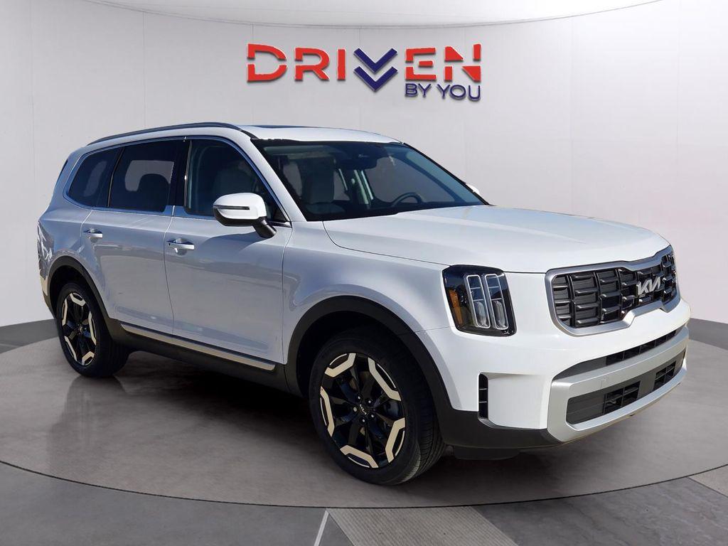 new 2025 Kia Telluride car, priced at $37,827