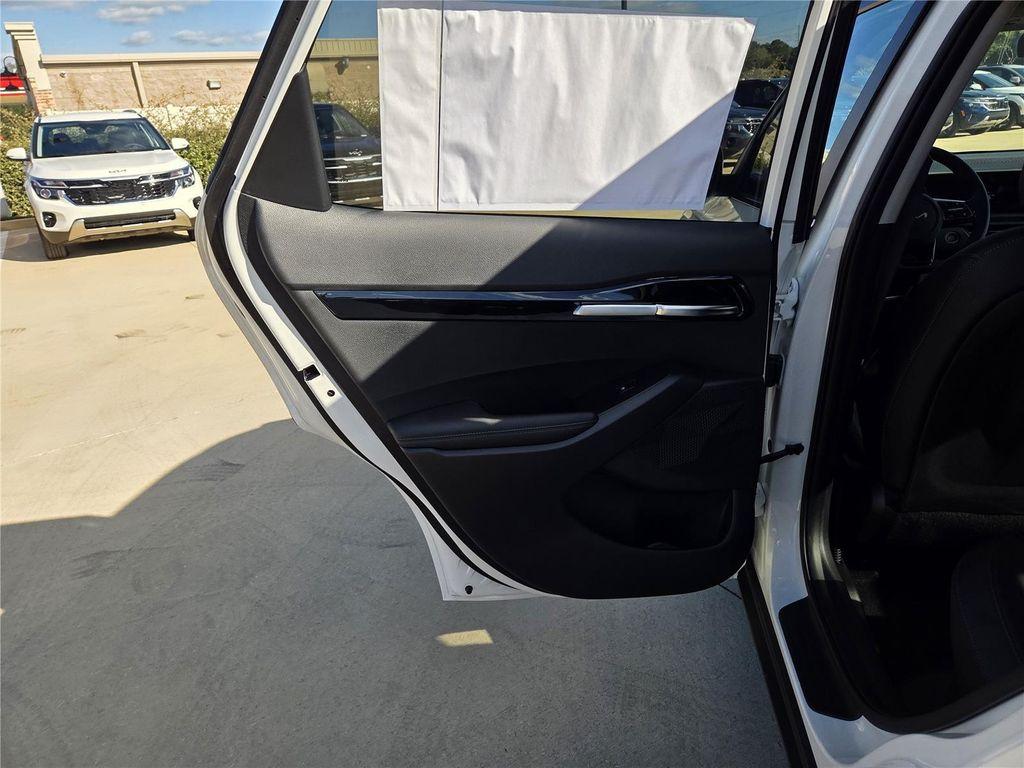 new 2026 Kia Seltos car, priced at $32,806