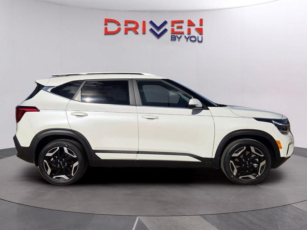 new 2026 Kia Seltos car, priced at $32,806