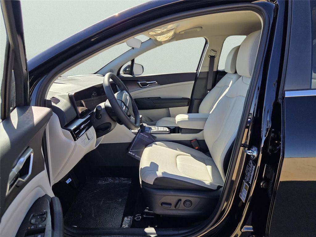 new 2026 Kia Sportage car, priced at $32,460