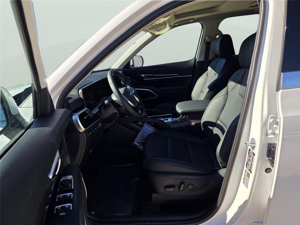 new 2025 Kia Telluride car, priced at $38,966